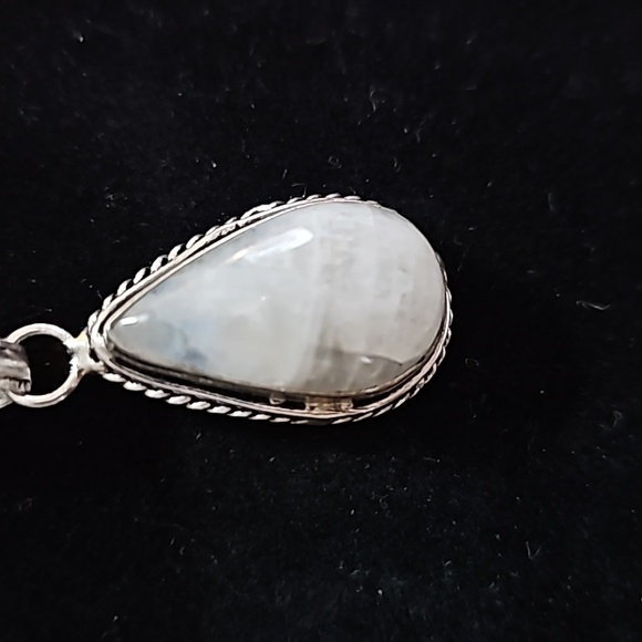 Rainbow Moonstone Silver Necklace - Picture 3 of 5